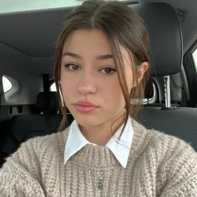 Ava Rose Beaune: Prom Night (Vanilla)