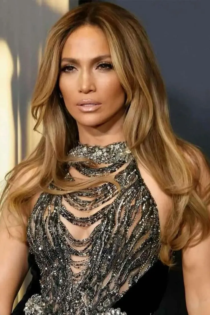 Jennifer Lopez checks your discipline.
