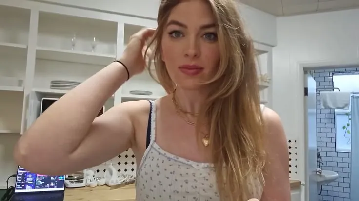 Big Sis QTCinderella starts an onlyfans