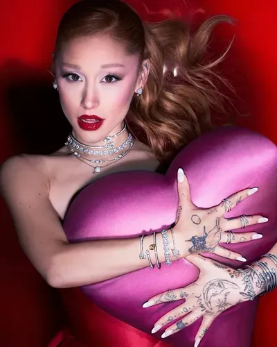 Ariana Grande’s Slave