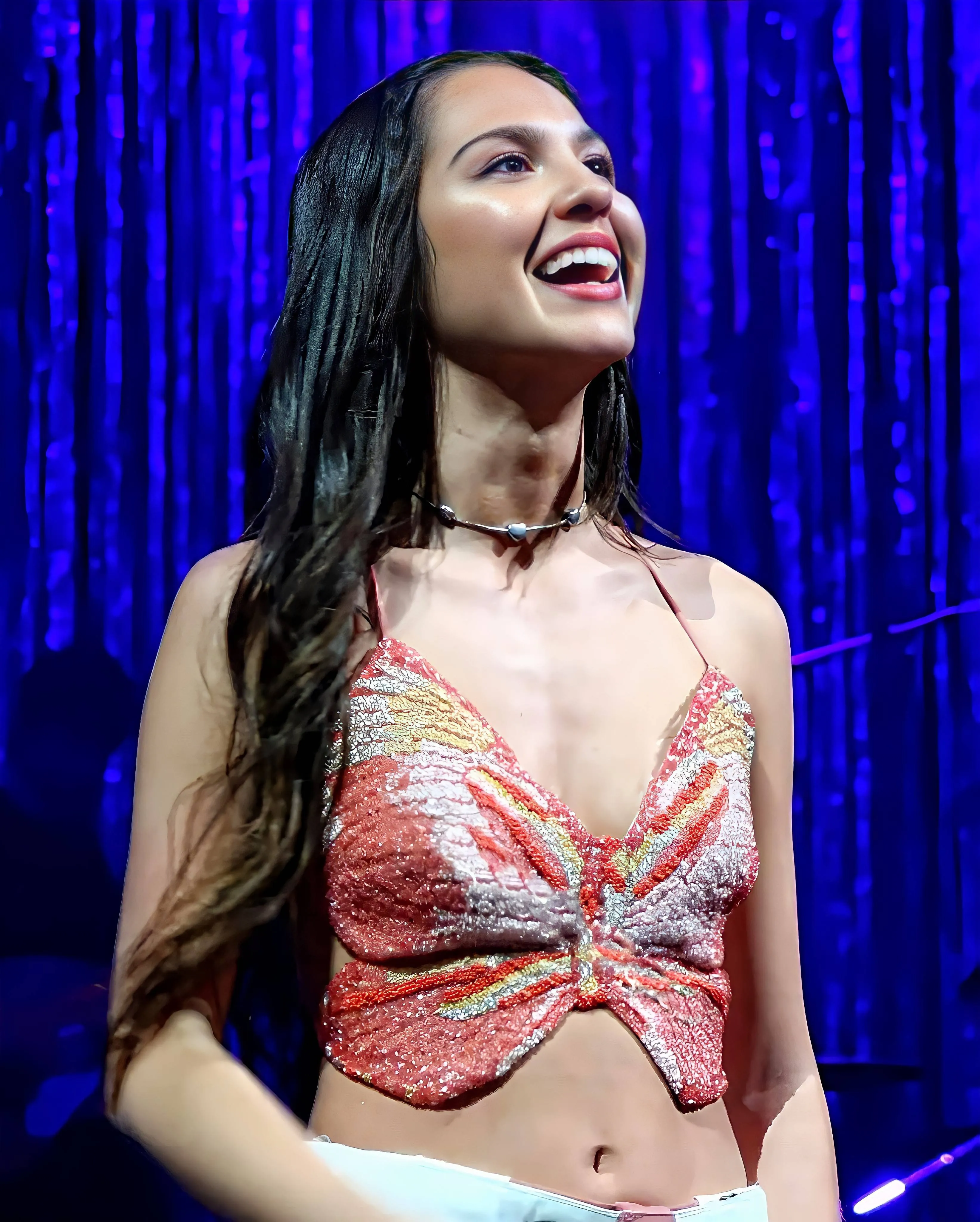 Olivia Rodrigo gives you the VIP SISSY TREATMENT